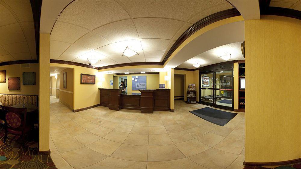 Holiday Inn Express Lynchburg By Ihg Εξωτερικό φωτογραφία