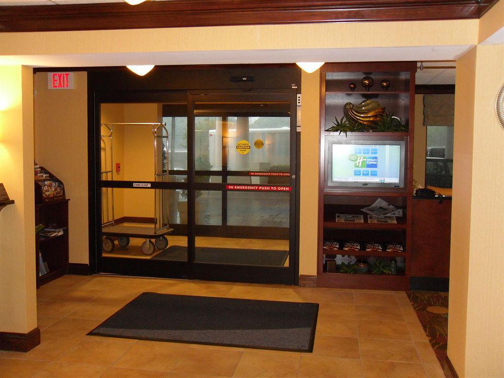 Holiday Inn Express Lynchburg By Ihg Εσωτερικό φωτογραφία
