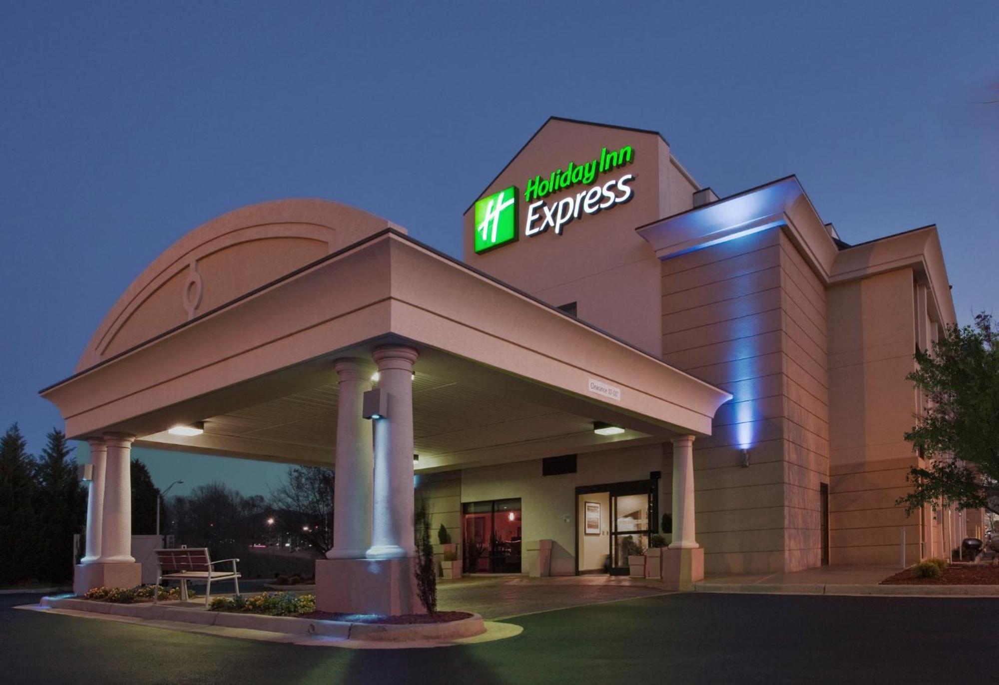 Holiday Inn Express Lynchburg By Ihg Εξωτερικό φωτογραφία